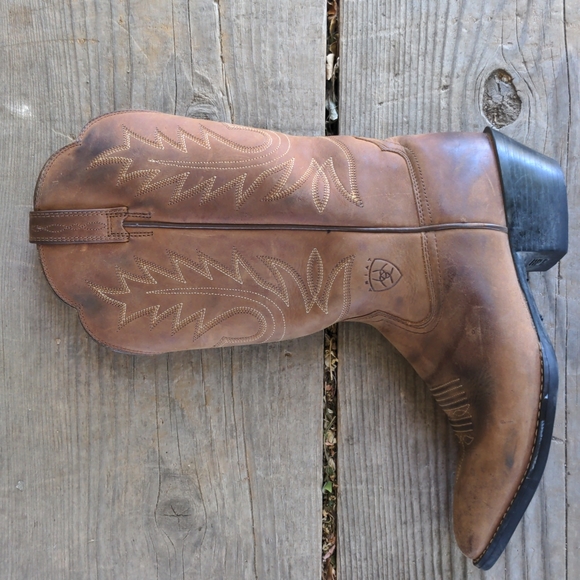 Ariat Women's Heritage Distressed Brown Western Boots Size 7B - Picture 4 of 16